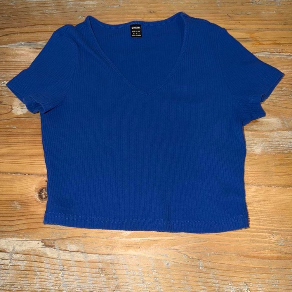SHEIN Cobalt Ribbed V-Neck Crop Top
